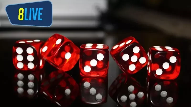 Một số lý do nên chơi Baccarat tại 8LIVE